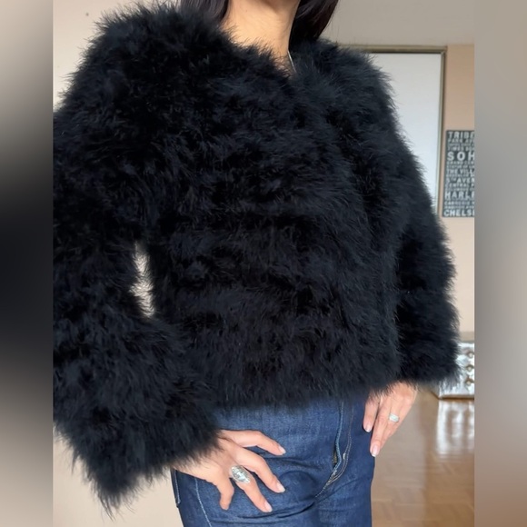 ❌SOLD ON MY INSTAGRAM FOX The Label Black Feather Jacket - Picture 3 of 13